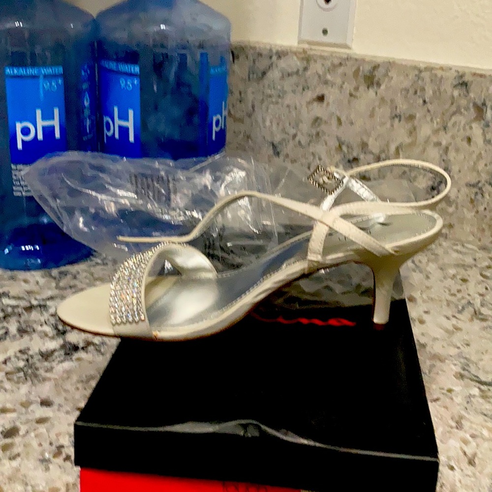 Shoes with crystals